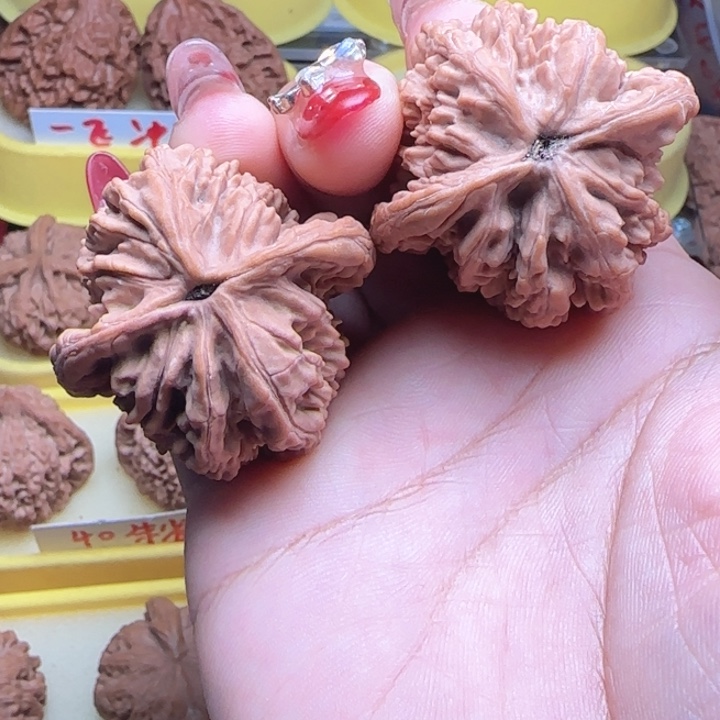 独***狼文玩核桃虎头虎头虎头