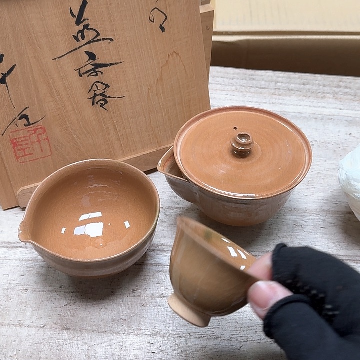 瓷片六个杯子哈哈哈哈