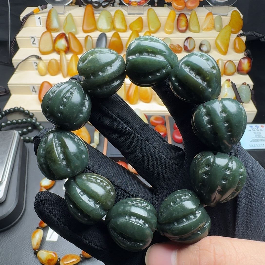 和田玉（青玉）手串未镶嵌