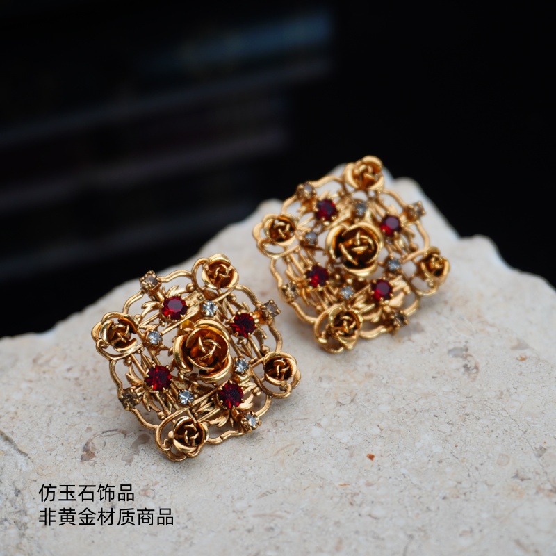 铜合金 合成立方氧化锆 CG耳钉 01468