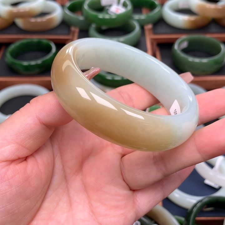 和田玉5758圈口未镶嵌