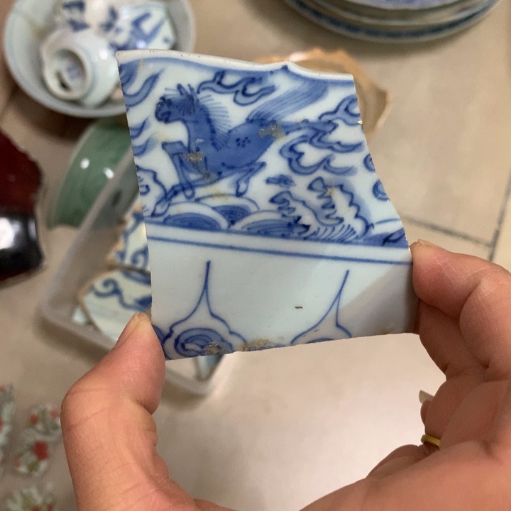 艺***辉景德镇纯手工的工艺品