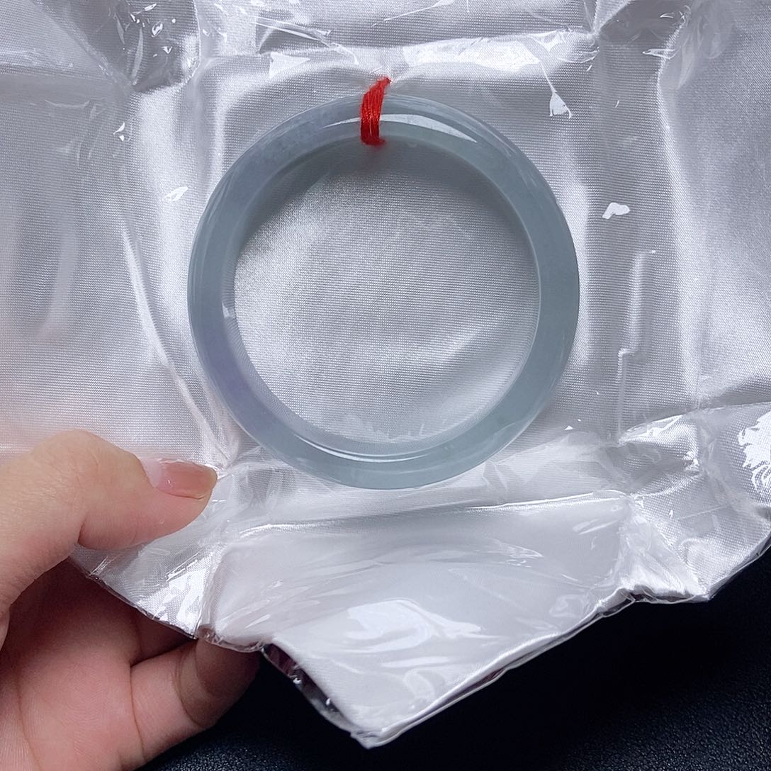翡翠未镶嵌手镯55.8圈6