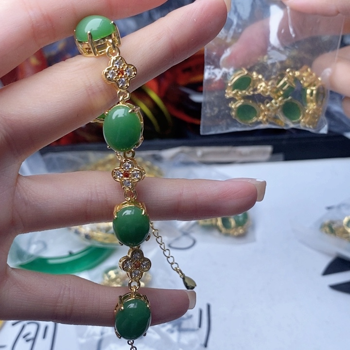 未镶嵌吊坠(不含链)蜜蜡155手串