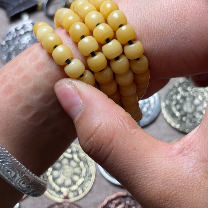 结缘藏传扎西德勒