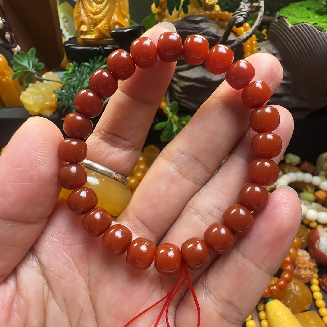 石英质玉（黄龙玉）未镶嵌手串缅红 牛血红卡9老串（微瑕 不退换）