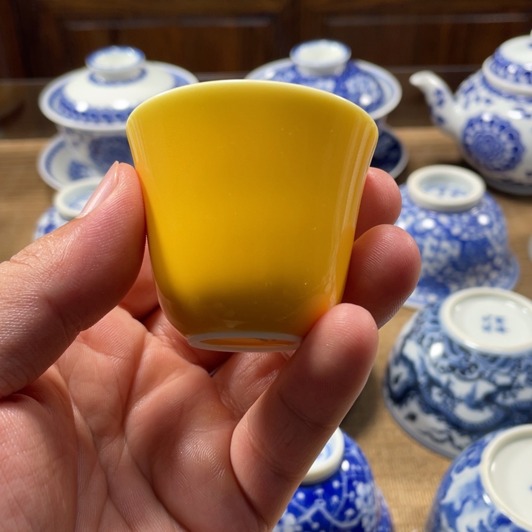 晓芳窑黄釉清泉杯
