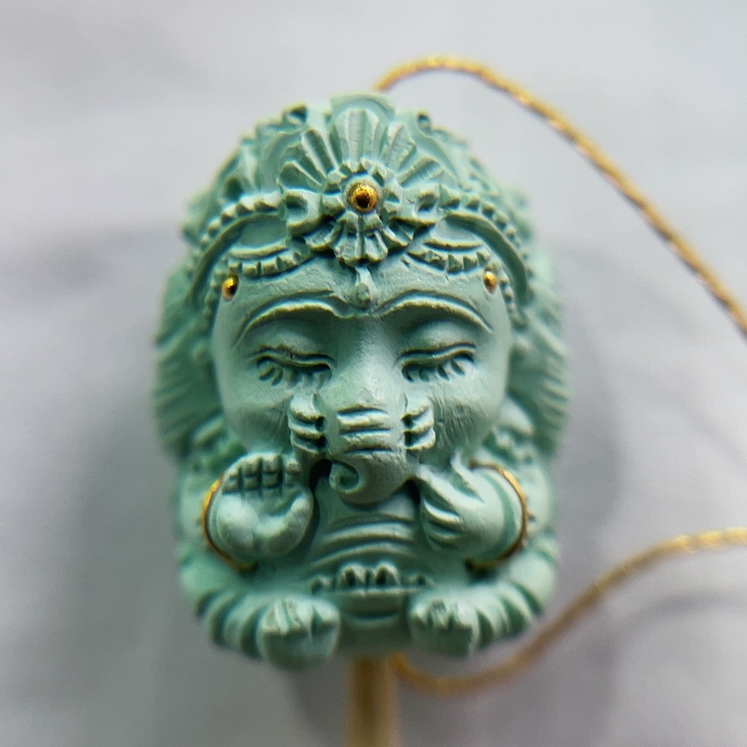 未镶嵌绿松石珠宝奇石