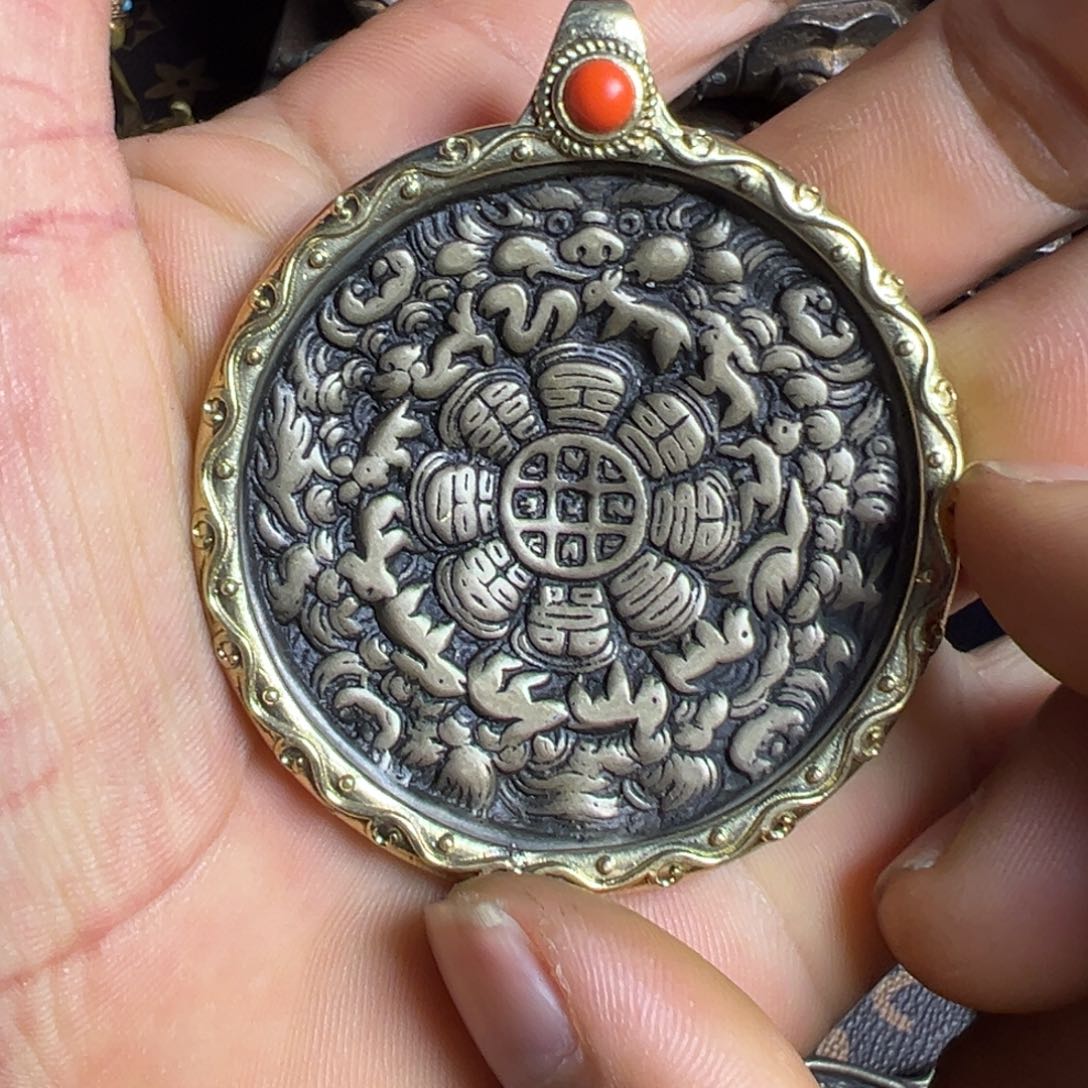 琉璃手工艺品谢谢