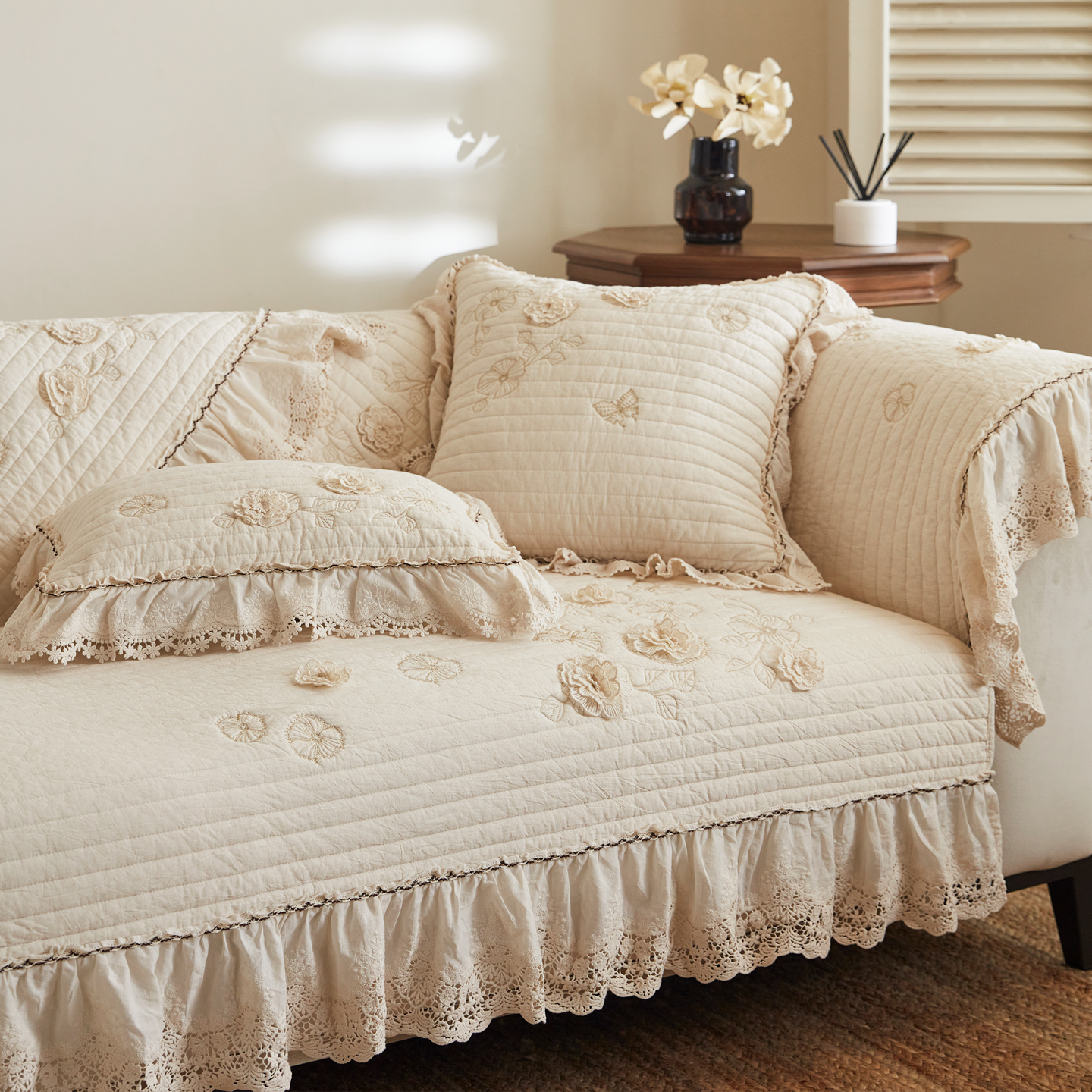 【棉麻】新款法式精绣沙发垫高档立体绣花四季通用裙边防滑坐垫套罩