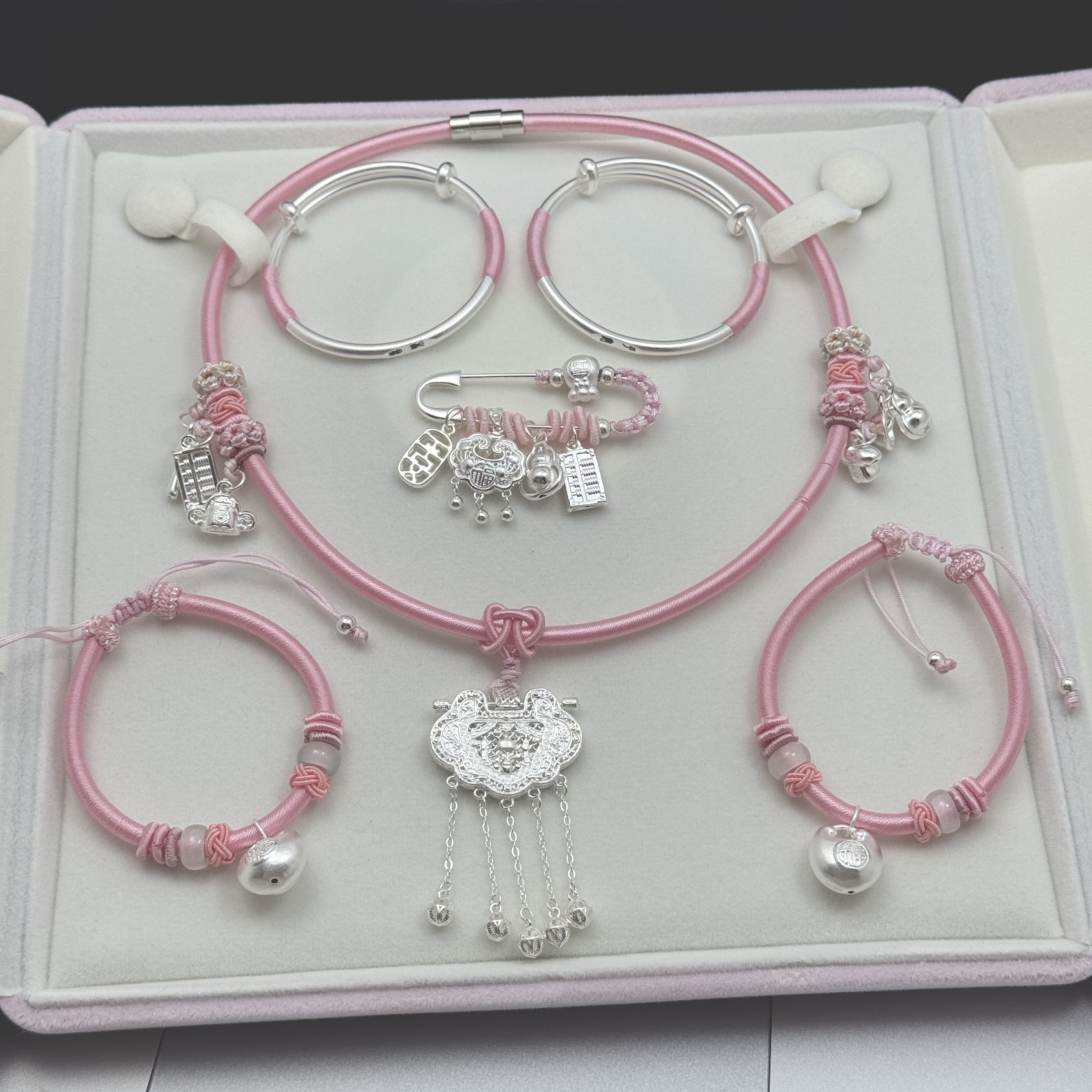 足银手镯 压岁足银手镯项圈手绳福锁岁岁平安满月礼物