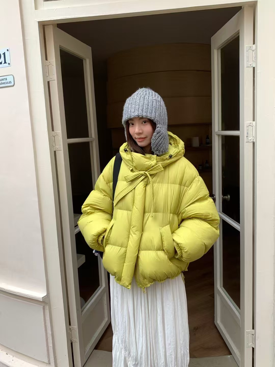 温柔瑶-CP-“新国标90白鸭绒”连帽羽绒服-609