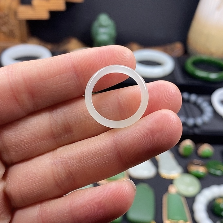 和田玉戒圈未镶嵌17.5内径