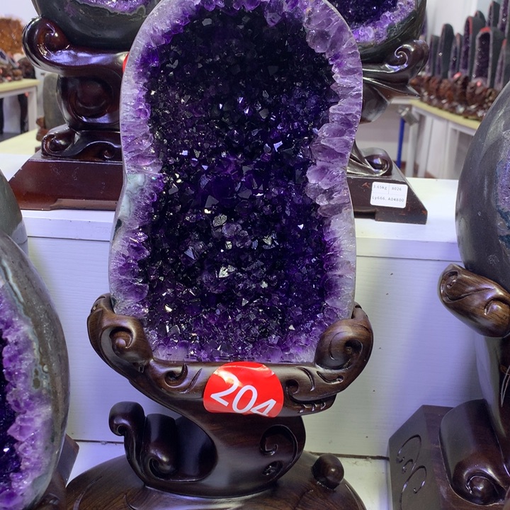 紫晶大型摆件（非配饰）未镶嵌晶