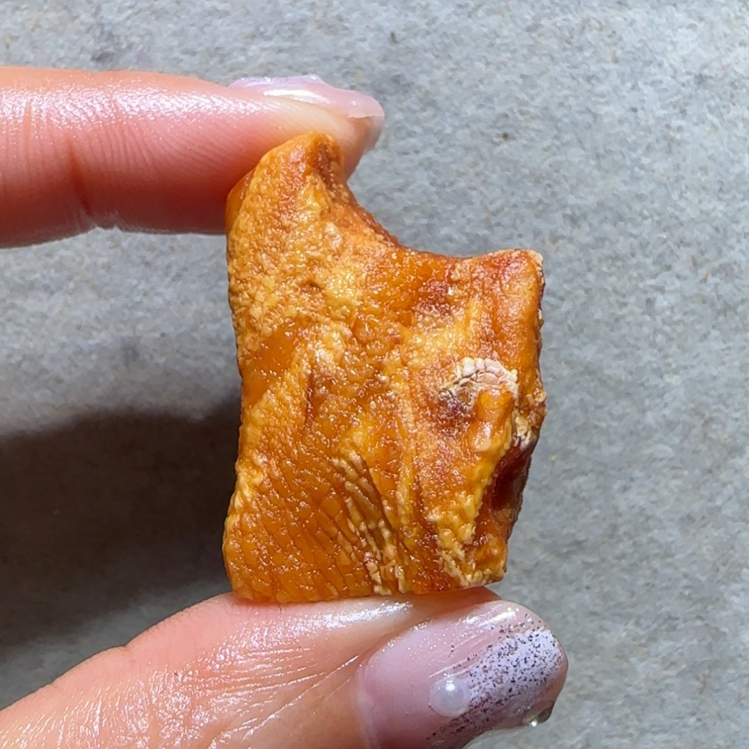 孟***号定制琥珀未镶嵌专拍