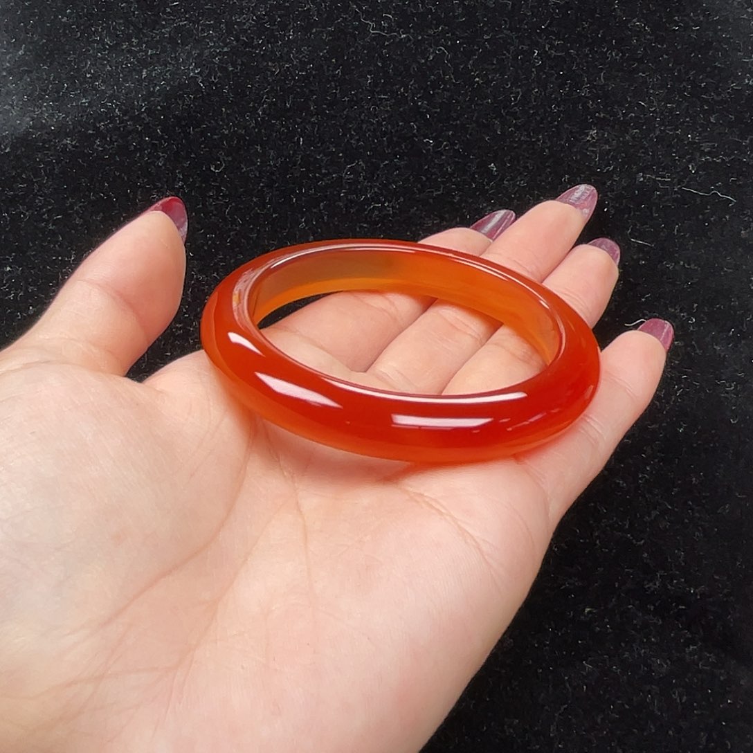 玛瑙/玉髓手镯未镶嵌虫***丫