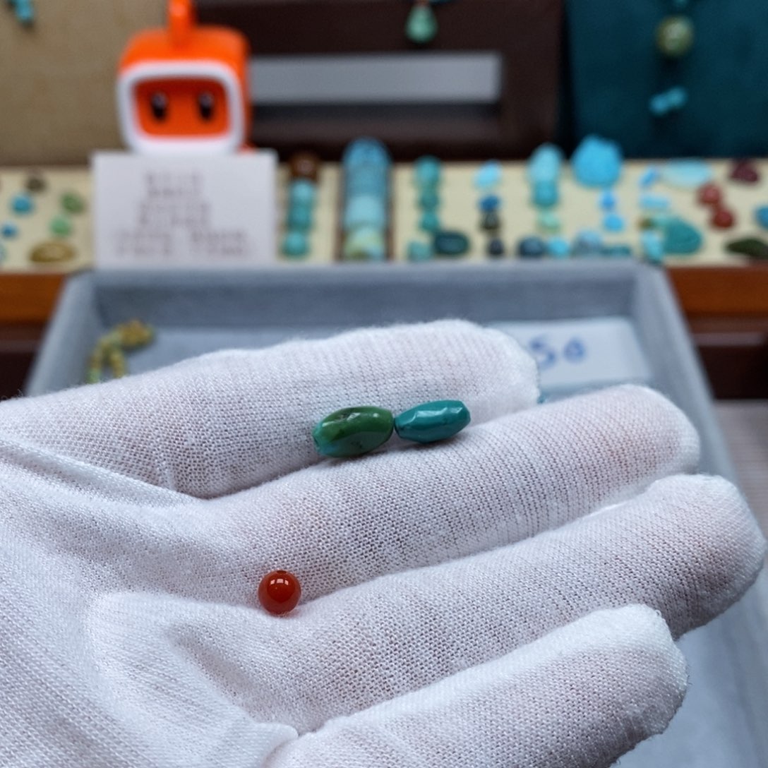 未镶嵌配饰南红玛瑙