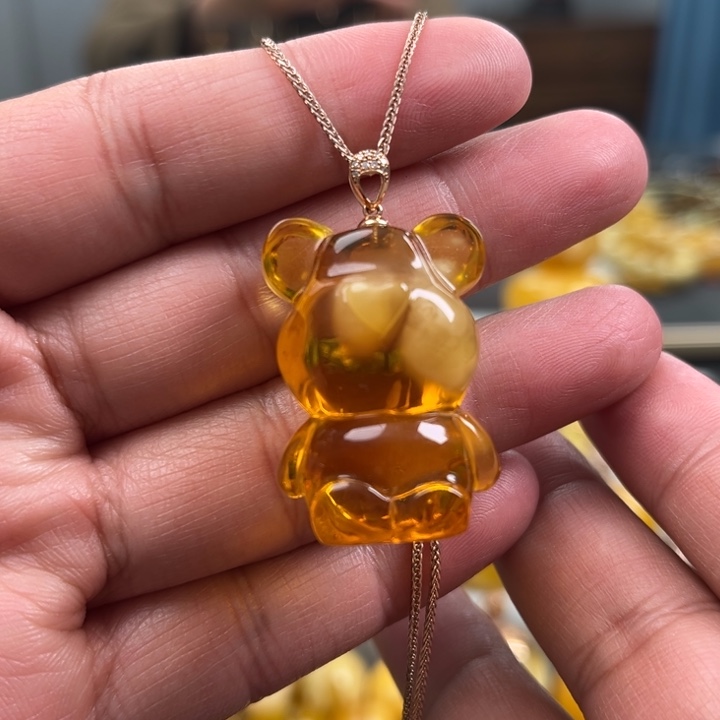 蜜蜡珠宝奇石未镶嵌