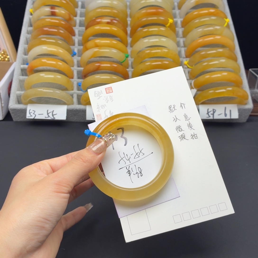 石英质玉未镶嵌手镯103