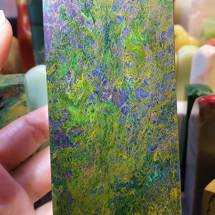 青田石广东绿紫砂洞