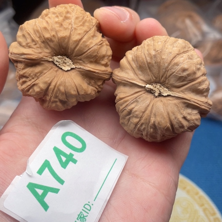 文玩核桃吊坠核桃