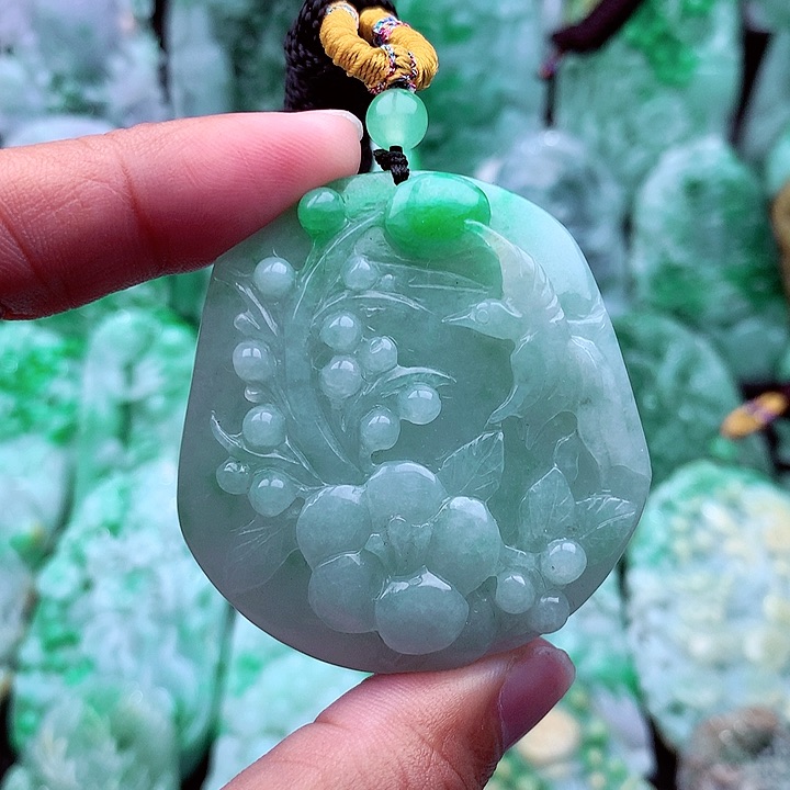 翡翠吊坠(不含链)未镶嵌