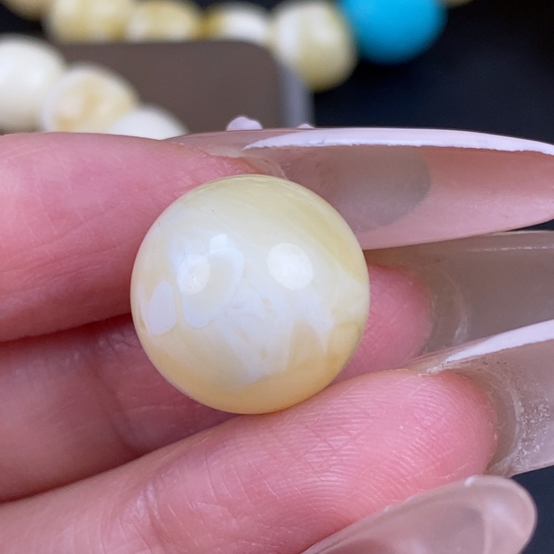 琥珀未镶嵌珠宝奇石231