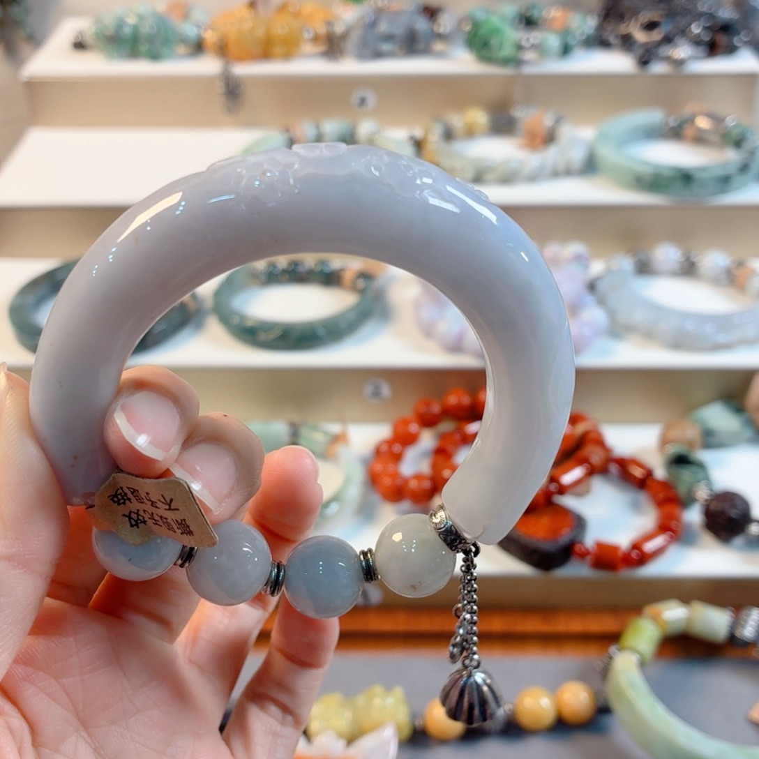 ****甜翡翠未镶嵌手链手串