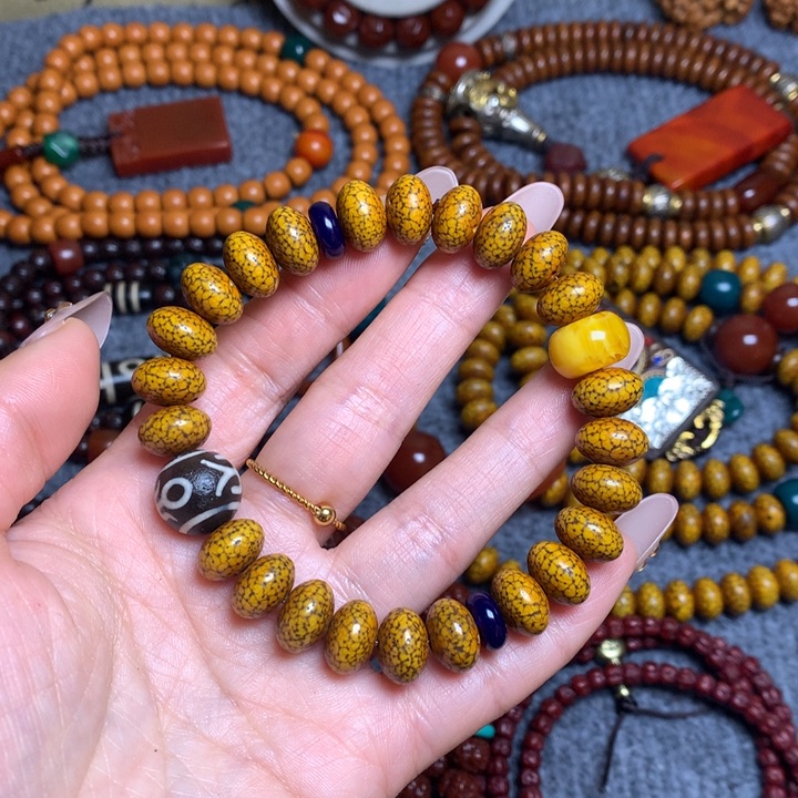 星月菩提吊坠菩提