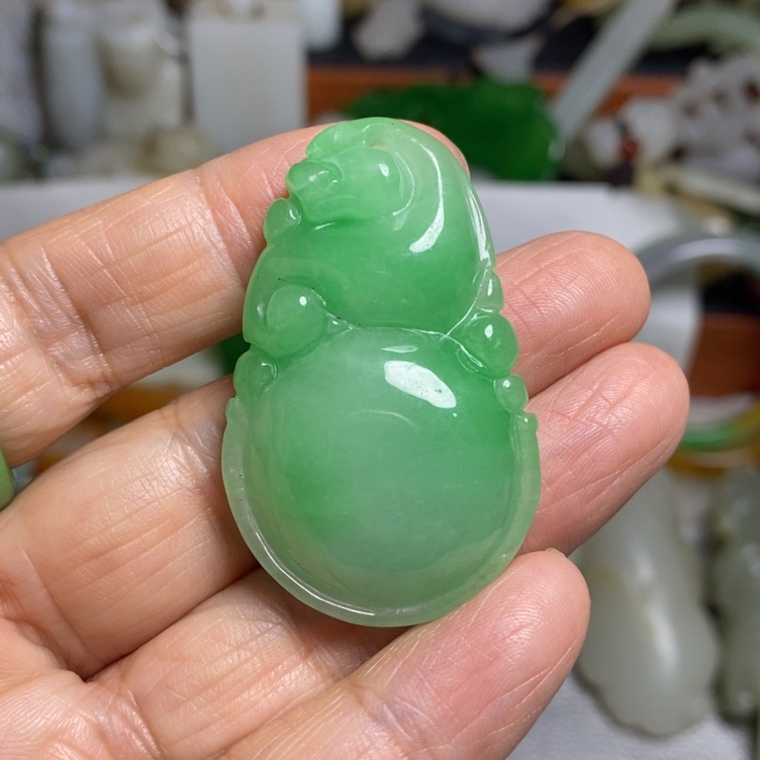 和田玉（糖玉）未镶嵌颈饰