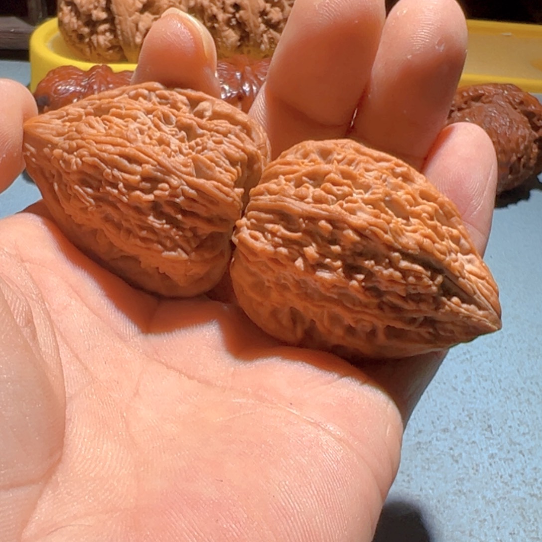 L***。文玩核桃把件塔尖33