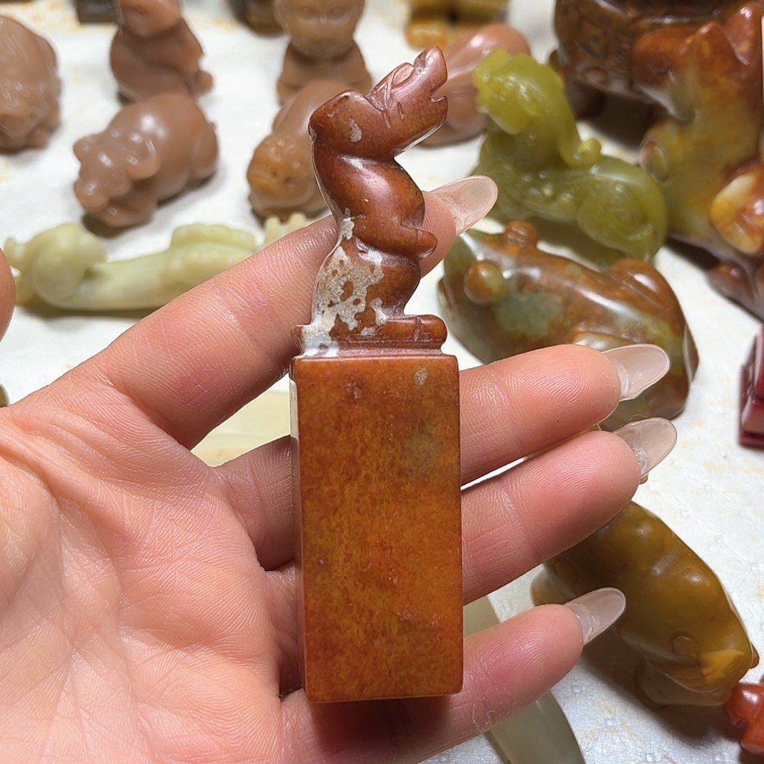 白玉菩提吊坠白玉菩提吊坠