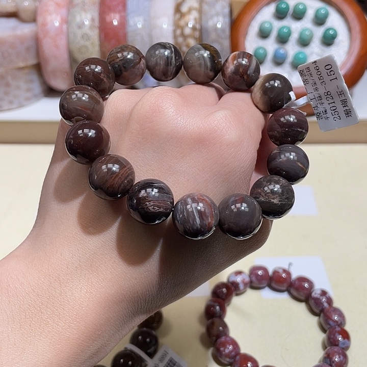 巴***月硅化玉未镶嵌手镯