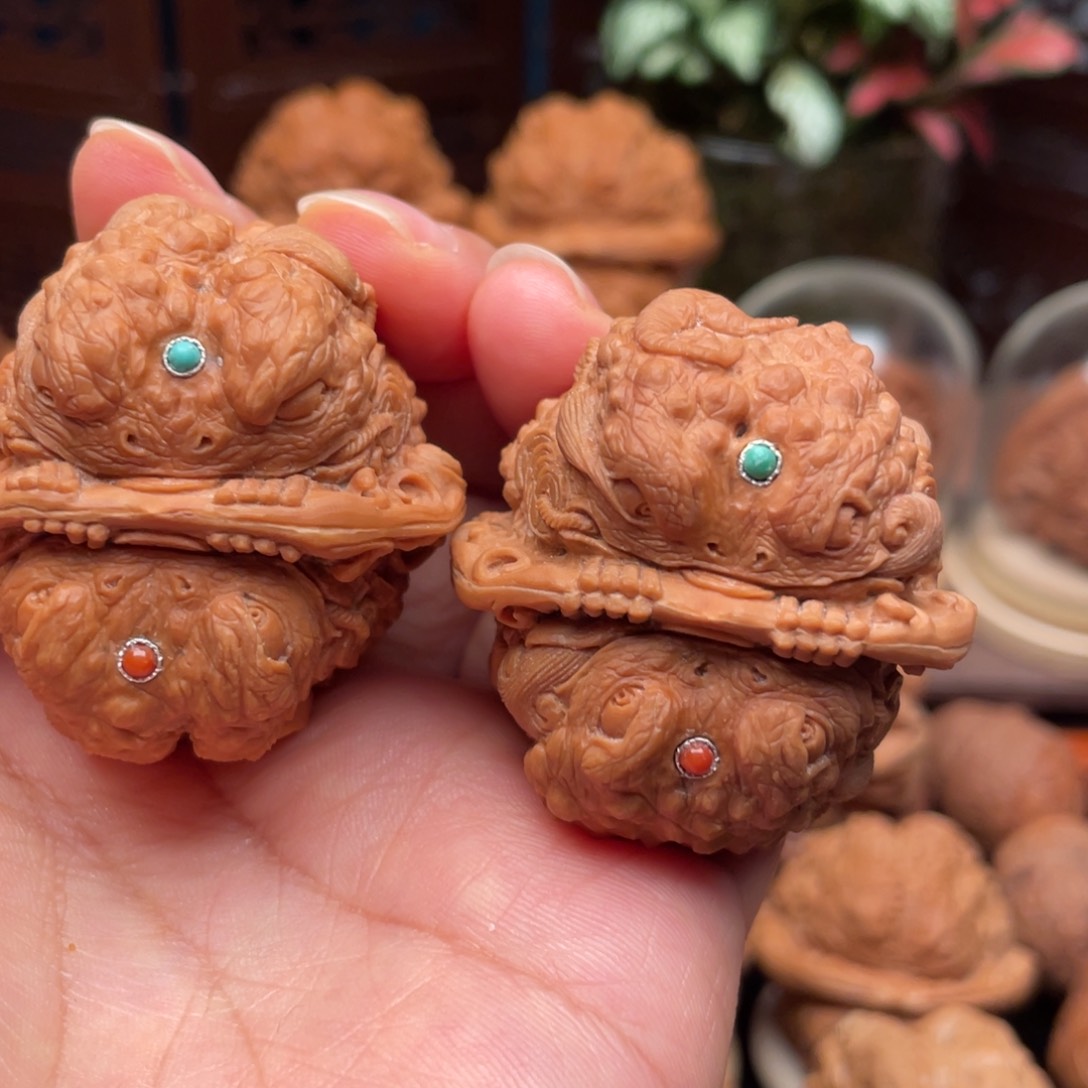 核桃手串/手链D***S金蝉蛤蟆头核桃雕刻核桃雕刻