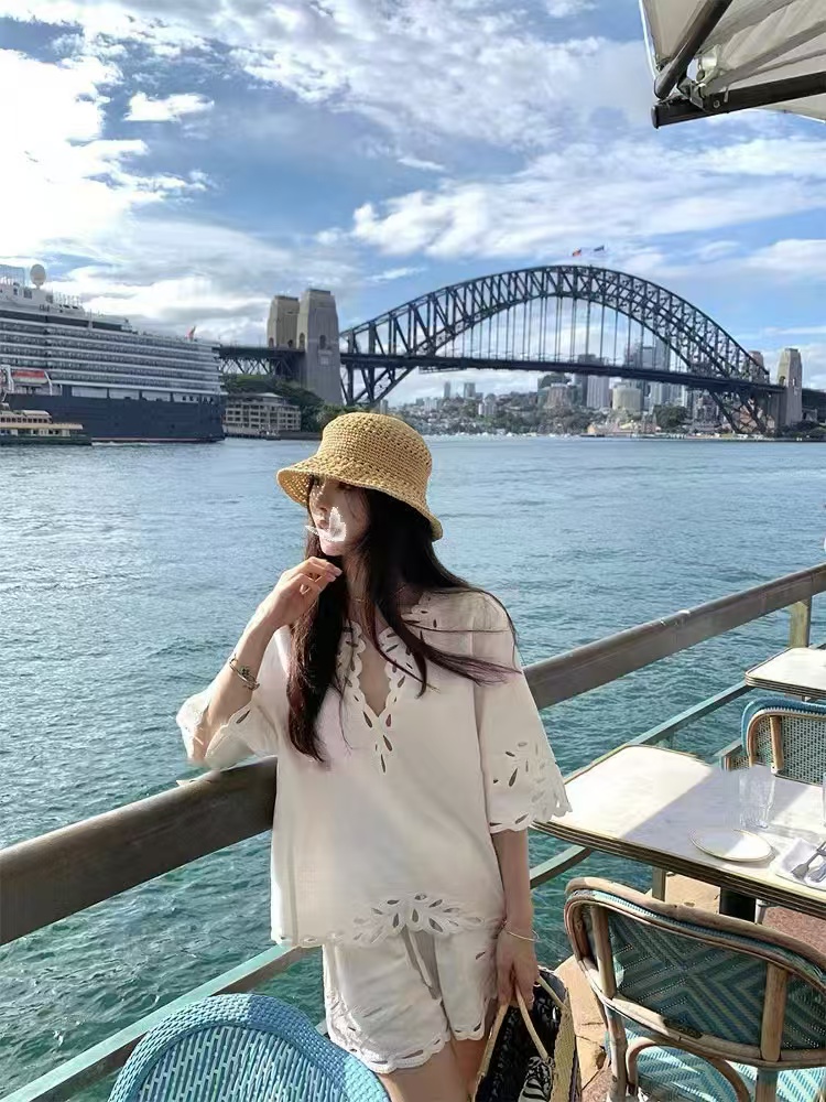 Molly 111白云甜fairy vibe镂空刺绣亚麻套装女夏短袖短裤两件套