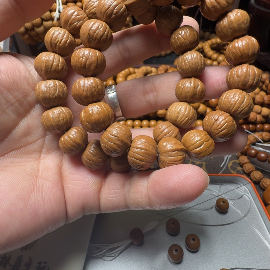 吊坠猴头核桃南瓜两条