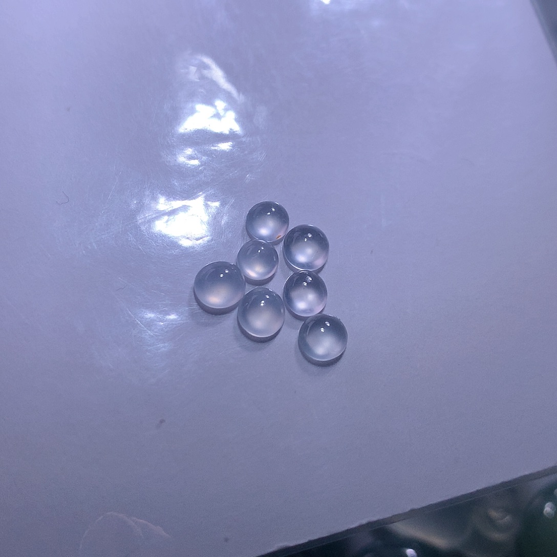 【闪购商品】翡翠颈饰未镶嵌一手蛋面