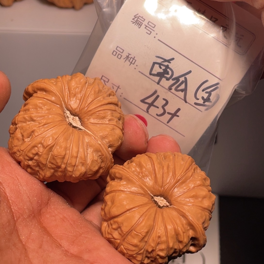文玩核桃吊坠文玩核桃