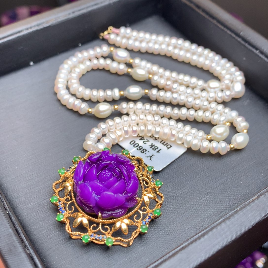 苏纪石（舒俱来）项链18K金镶嵌