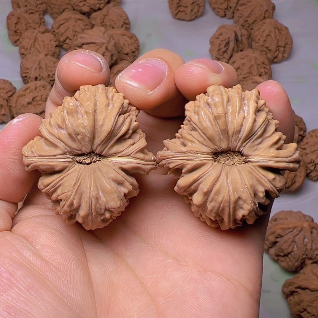 13文玩核桃42尺拱桥楼