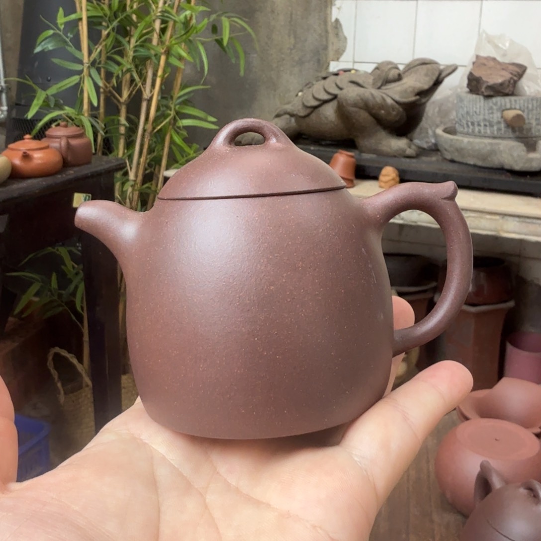 茶壶底槽青微瑕的壶