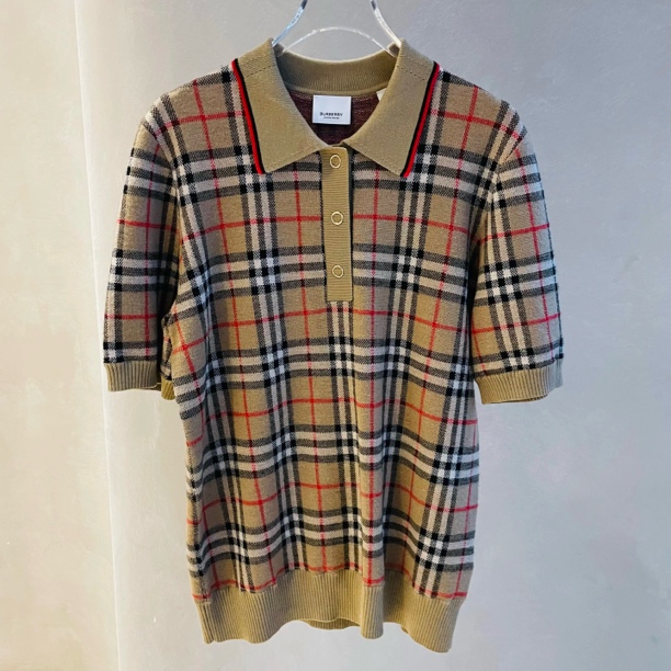 99新 BURBERRY/博柏利 新款经典格纹T恤/L码/2085
