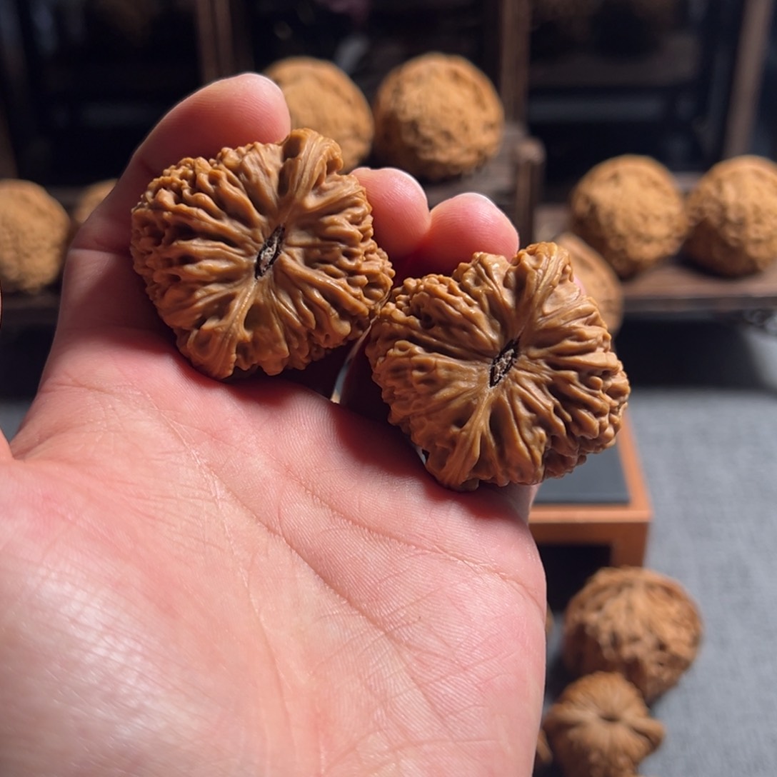 文玩核桃把件段****赁42南疆