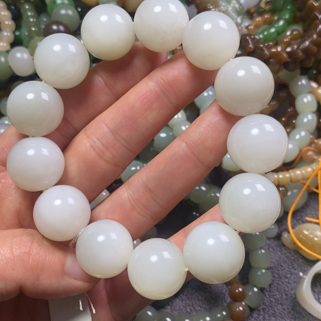 和田玉手链未镶嵌