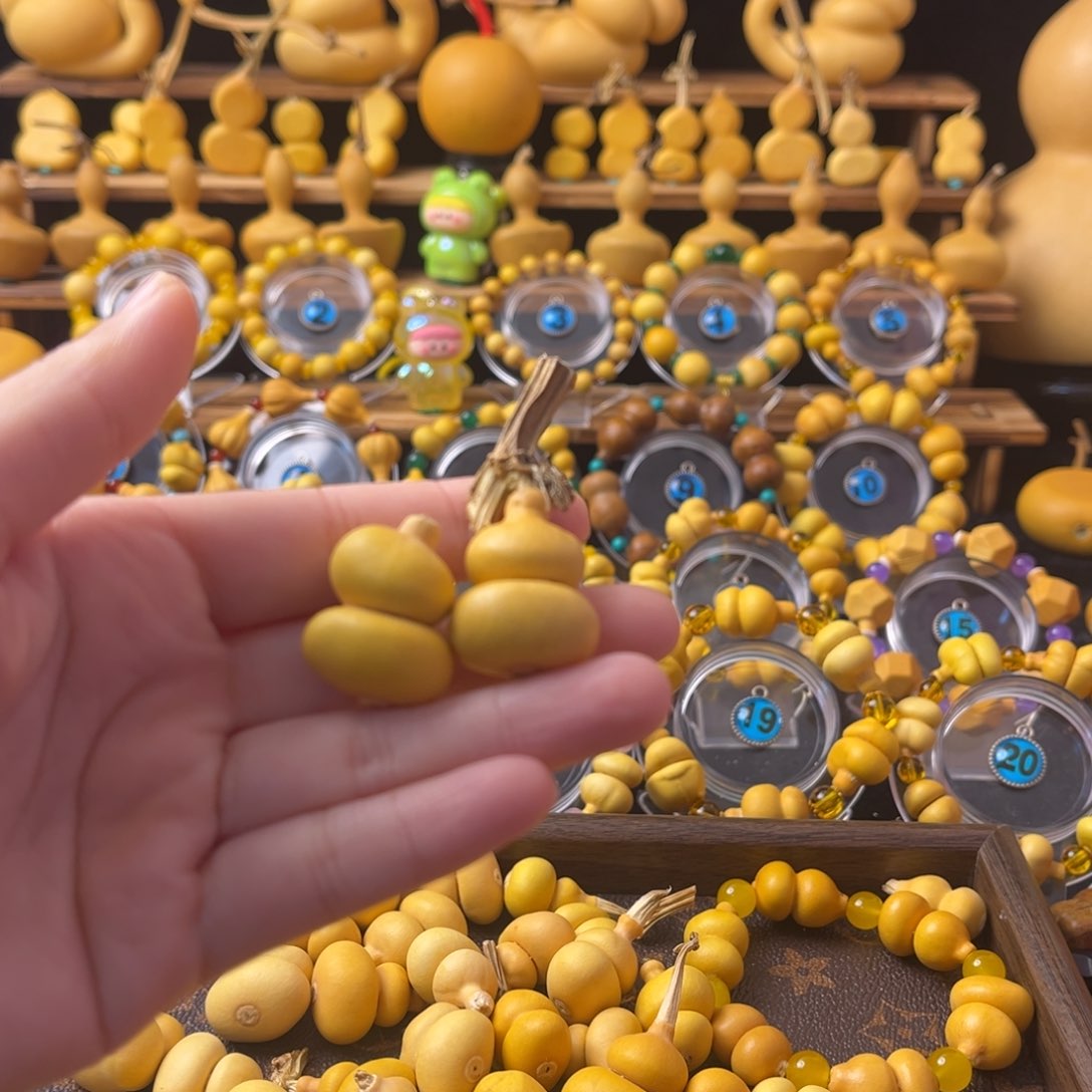 草***猪两个小钱袋单品