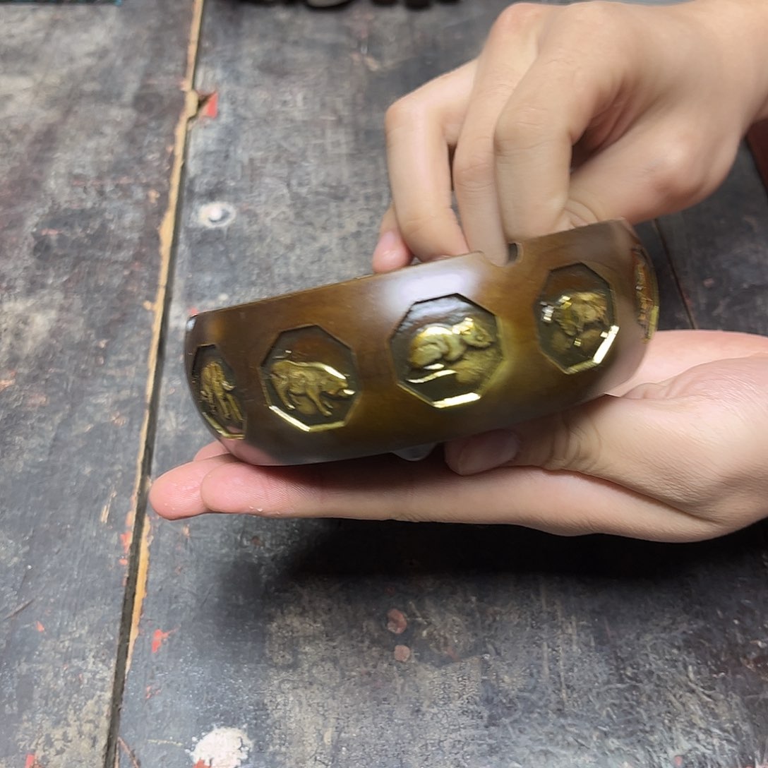 大叶紫檀（黑酸枝木类）