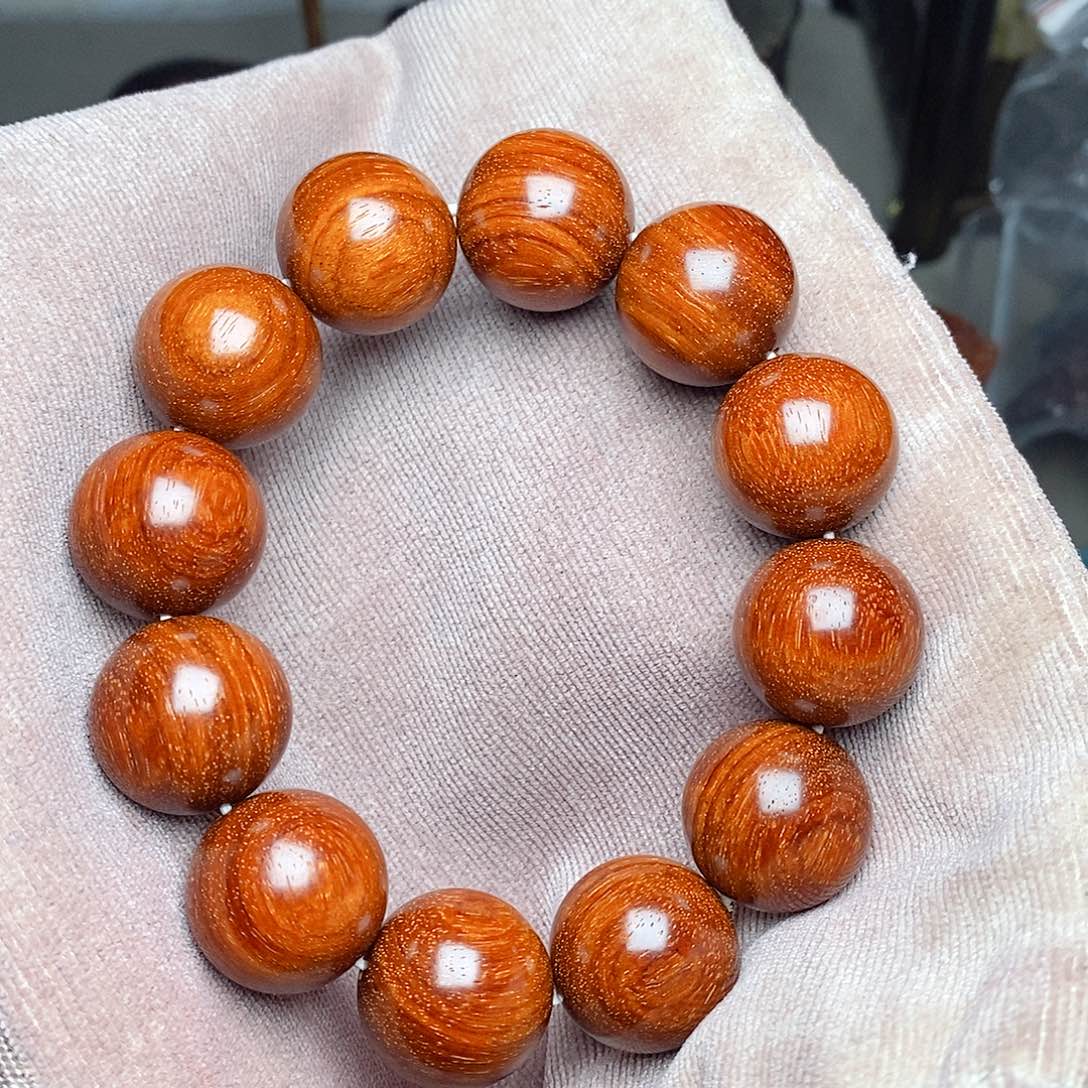 檀香紫檀（小叶紫檀）兴****艺