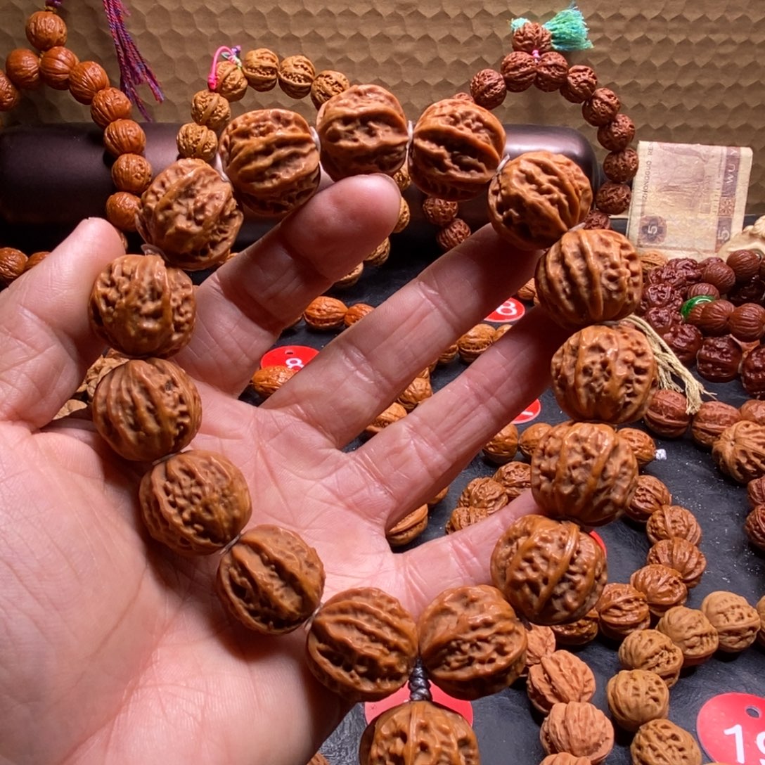 文玩核桃手串小西瓜筋