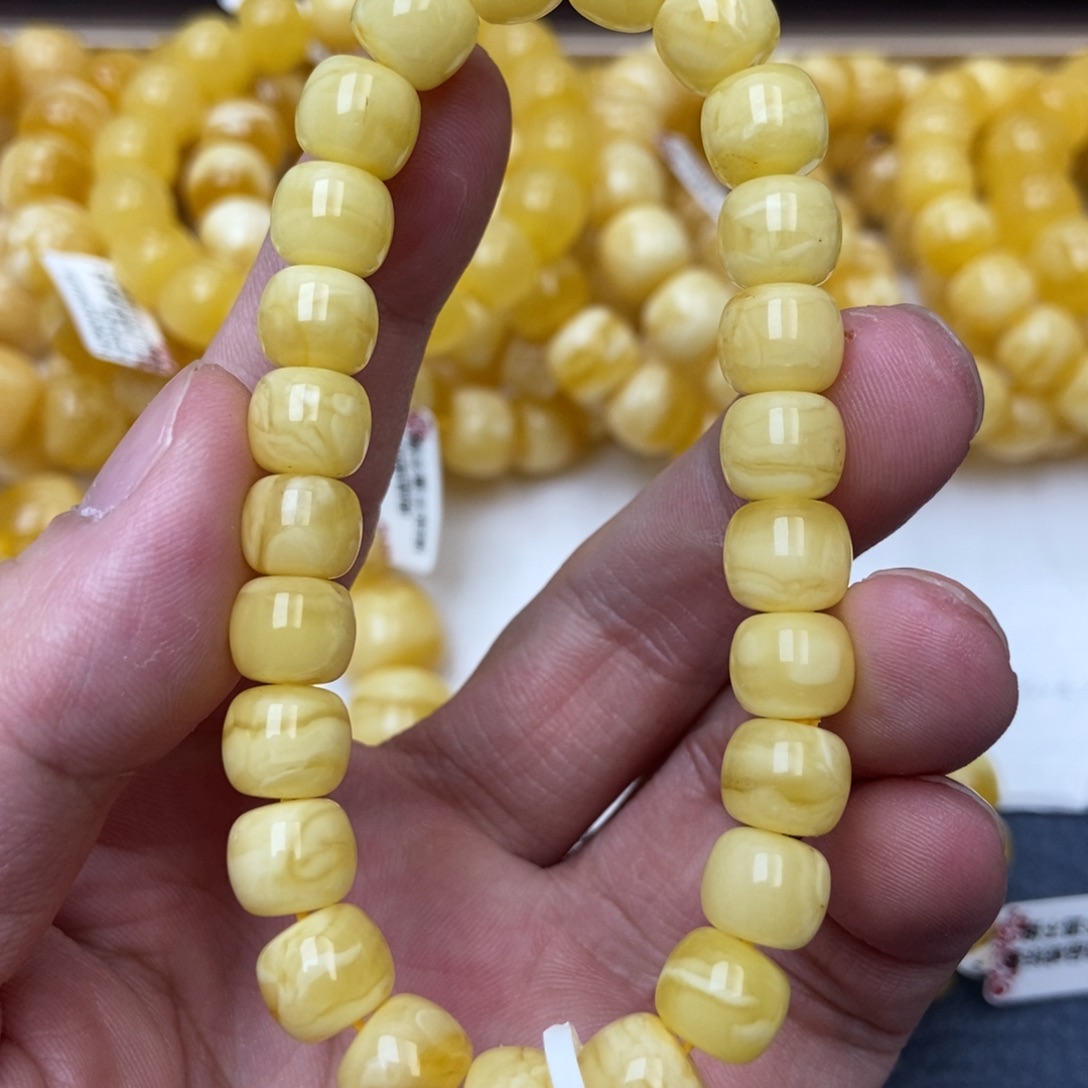 琥珀未镶嵌珠宝奇石5