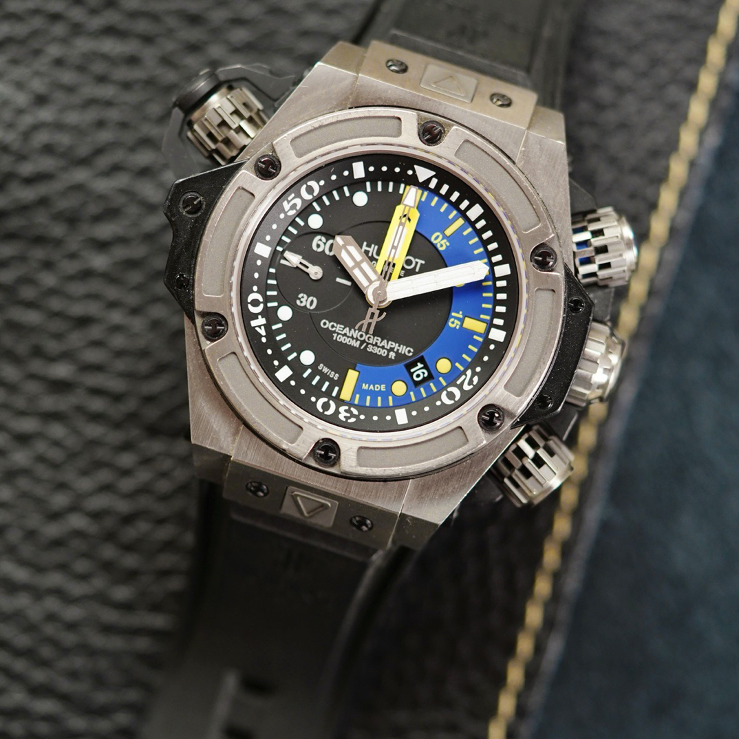 99新 Hublot/宇舶表 732.NX.1127.RX 空白保卡 全球限量1000支 